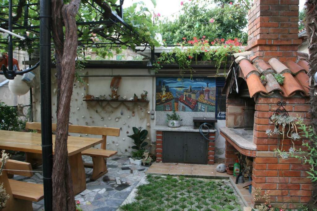 Apartment Villa Teresina Volosko Opatija Exteriör bild
